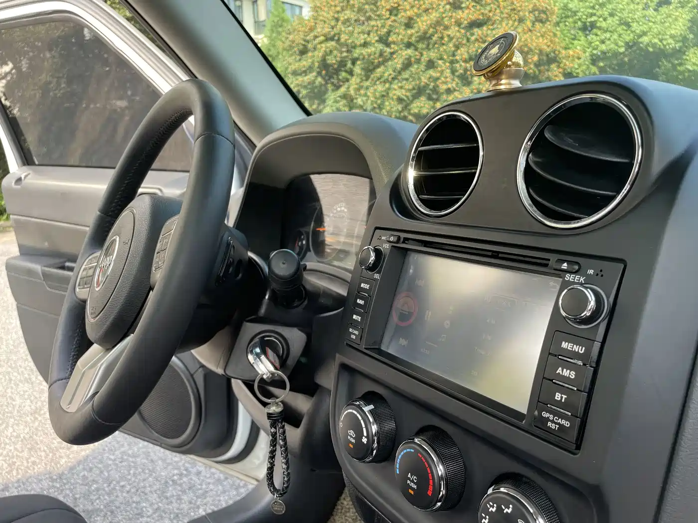 Jeep Patriot 2014 2014 2.4L Luxury Navigation