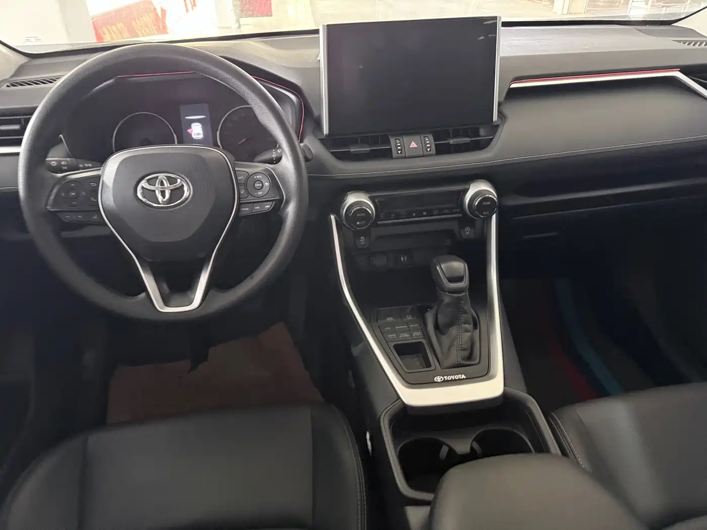 Toyota Wildlander 2021 2.0L CVT 4WD Luxury Edition фото 13