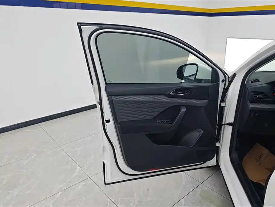 Volkswagen Tharu 2020 280TSI 2WD Trend Edition China VI фото 7