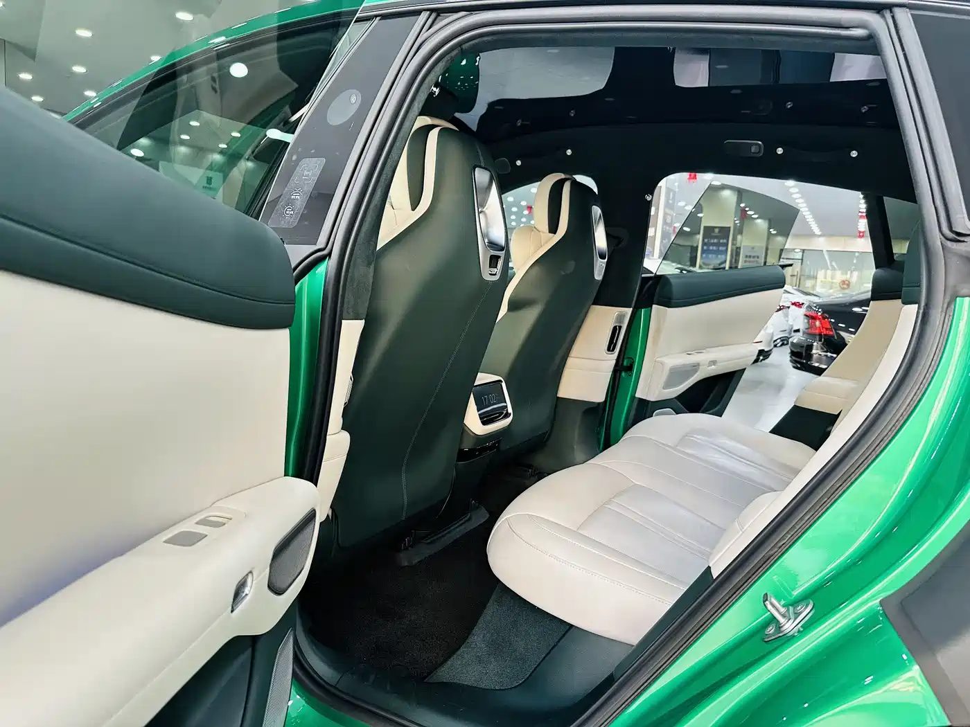 Xiaomi Auto Xiaomi YU7 2025 Ultra Long Range High Performance AWD Max Edition фото 6