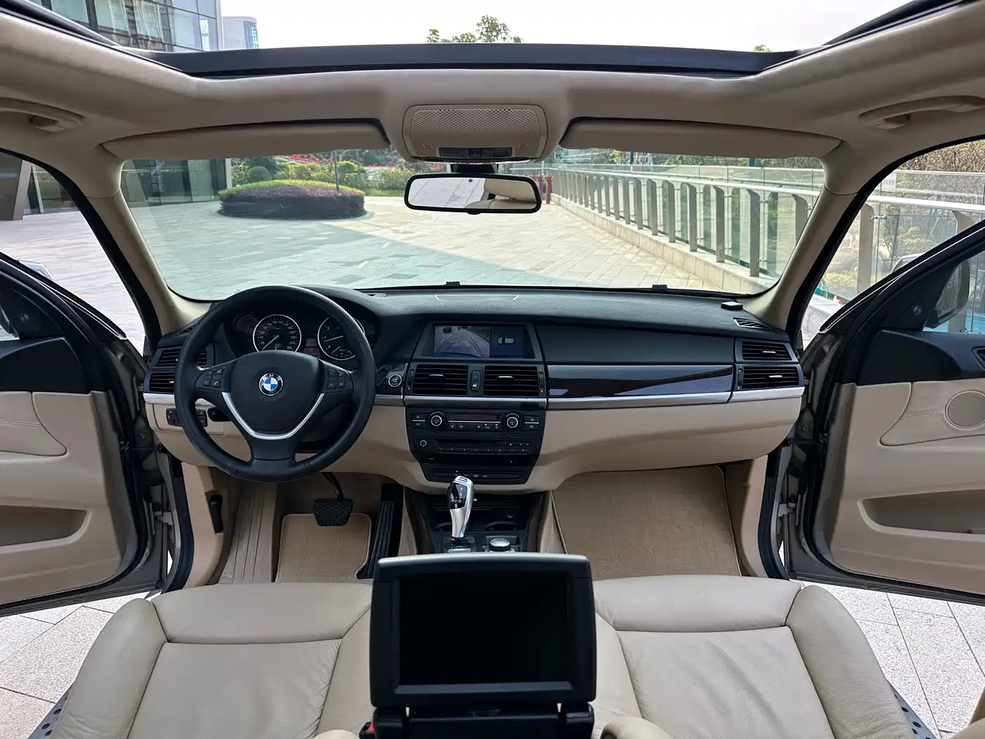 BMW X5 (Import) 2008 Model xDrive48i Luxury Type фото 10