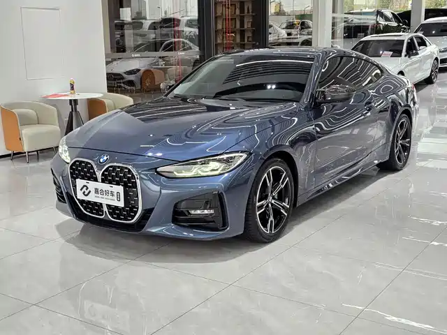BMW 4 SERIES