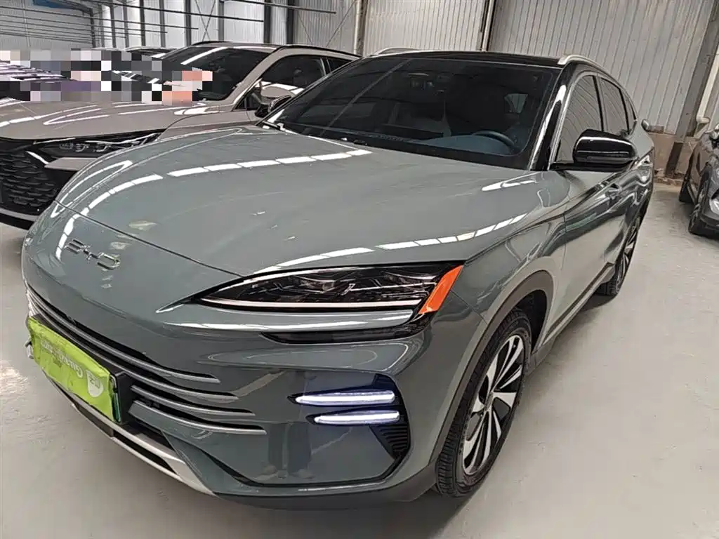 BYD Song PLUS PHEV 2024 Glory Edition DM-i 110km Flagship PLUS фото 2