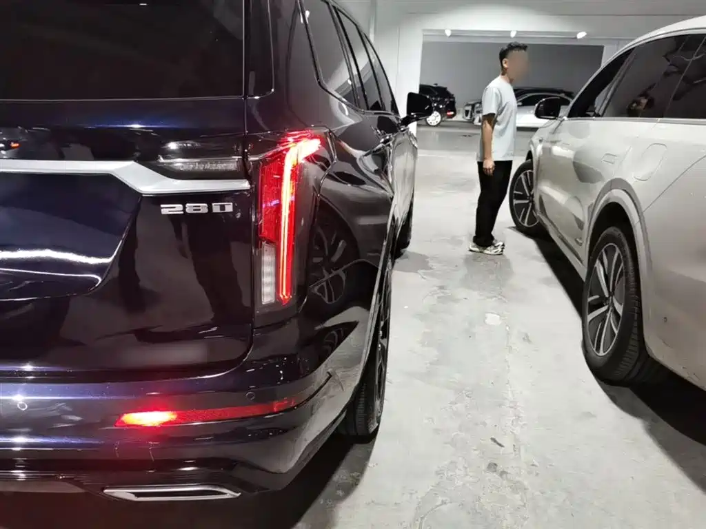 Cadillac XT6 2020 28T 6-Seater Luxury Model фото 8