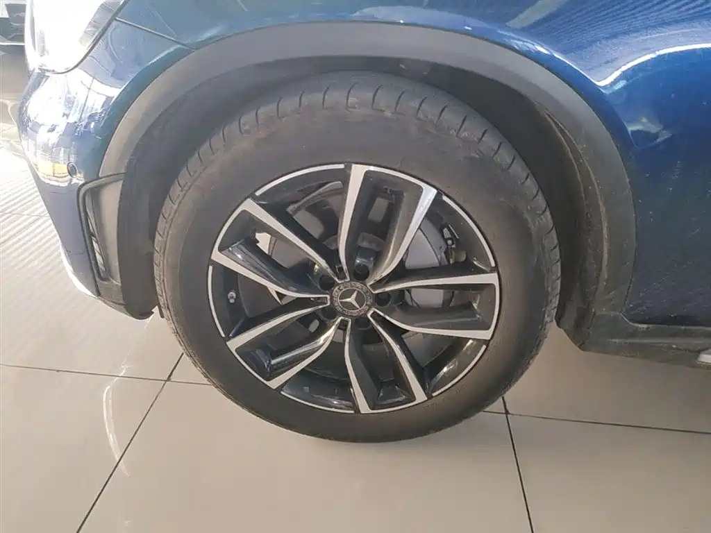 Mercedes-Benz GLC 2020 Facelift GLC 260 L 4MATIC Luxury фото 23