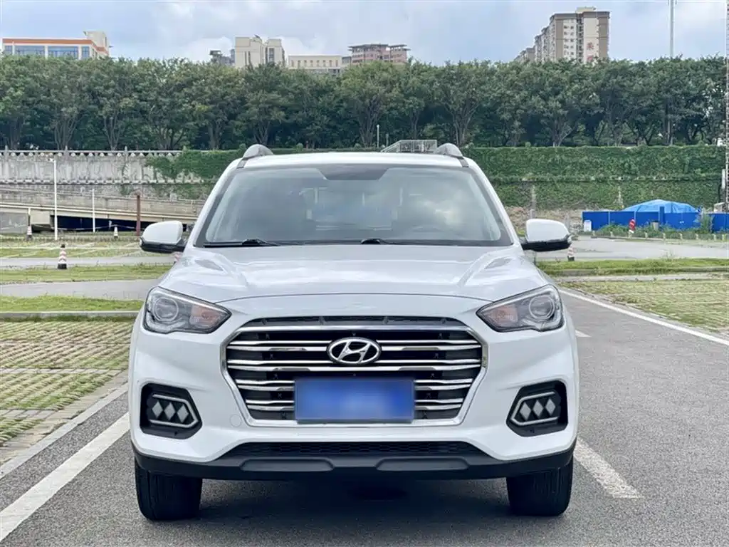Hyundai Beijing Hyundai ix35 2020 2.0L Automatic 2WD Zhiyong·Changxiang Edition фото 4