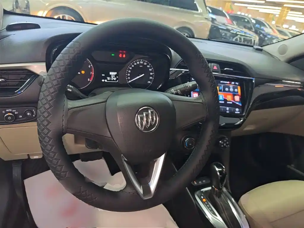 Buick Excelle 2020 15N CVT Elite фото 10