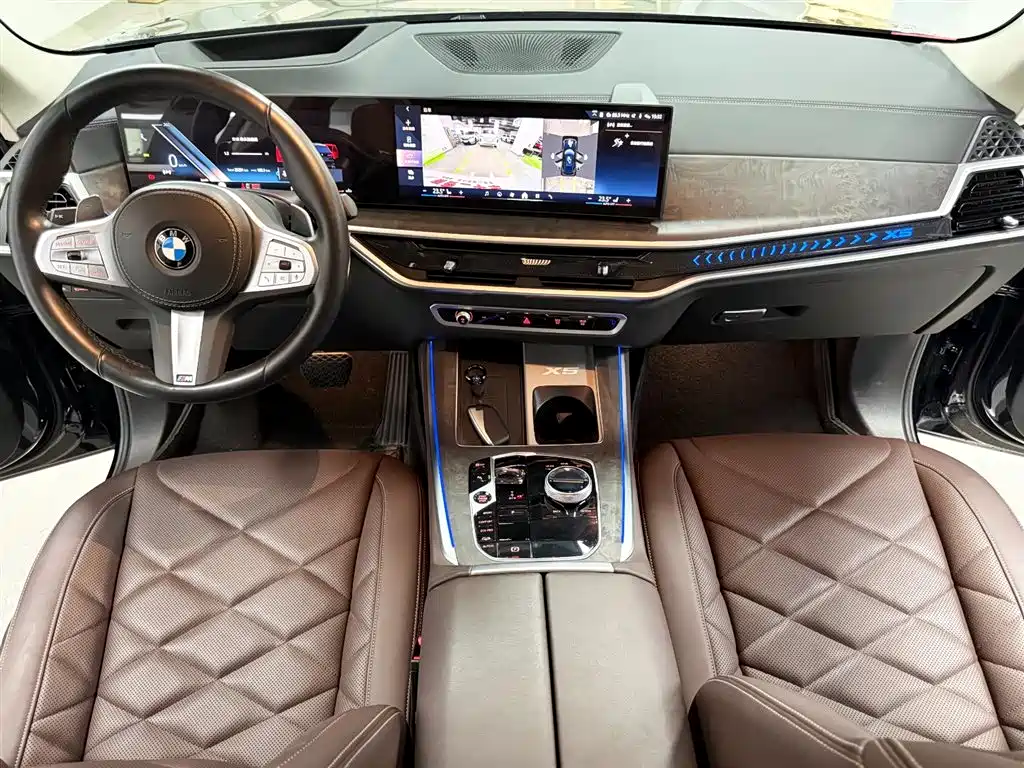 BMW X5 2023 xDrive 30Li Premium M Sport Package фото 22