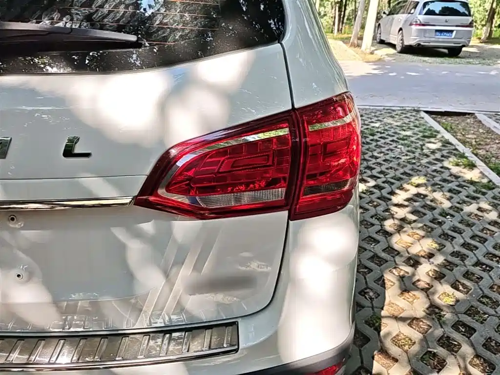 Haval H6 2018 Red Label Sport 1.5T Manual 2WD Elite фото 8