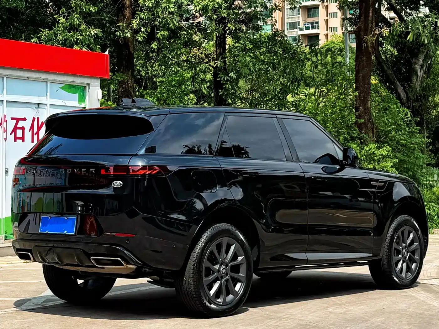 Land Rover Range Rover Sport 2024 400PS Dynamic SE фото 16