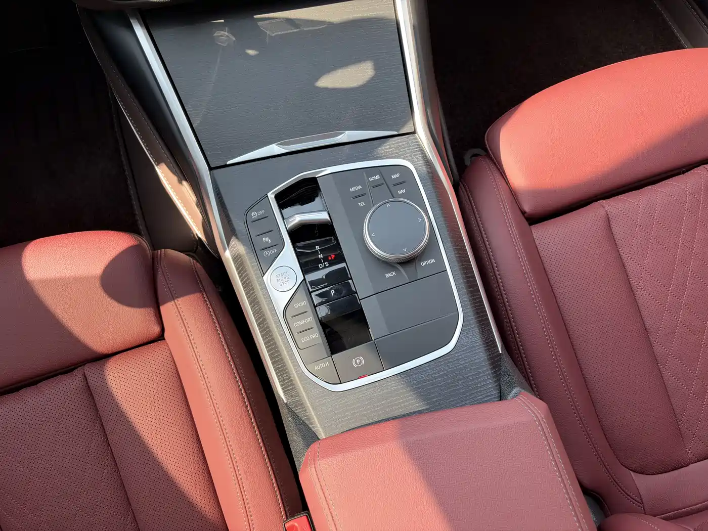 BMW 3 Series 2025 325Li M Sport Package фото 8