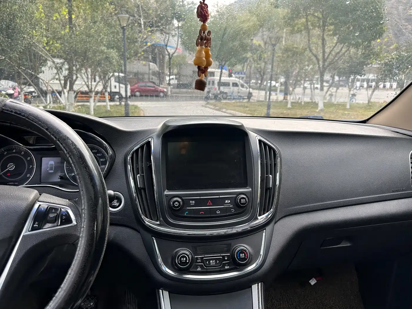Baojun 560 2016 2015 1.8L Manual Luxury