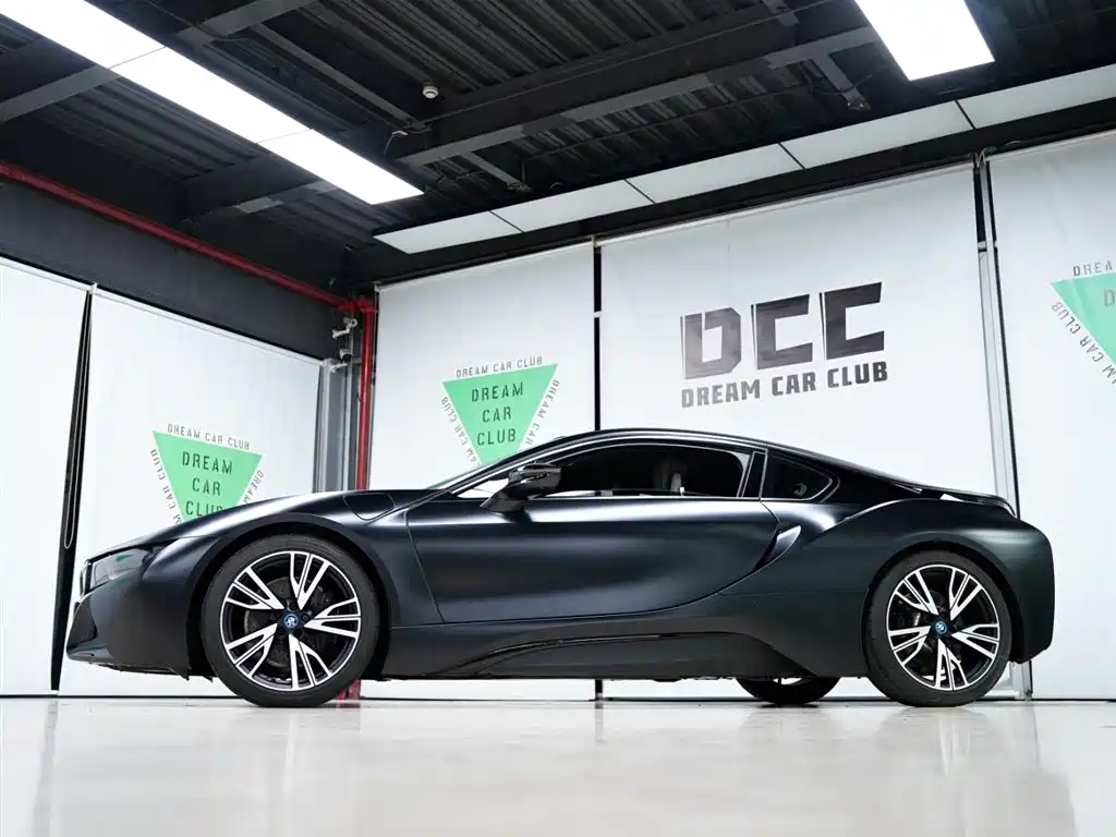 BMW i8 2017 2014 Standard