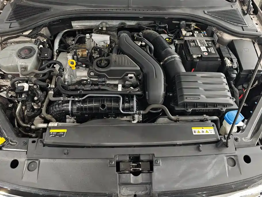 Volkswagen Bora 2023 300TSI DSG Premium Edition фото 9