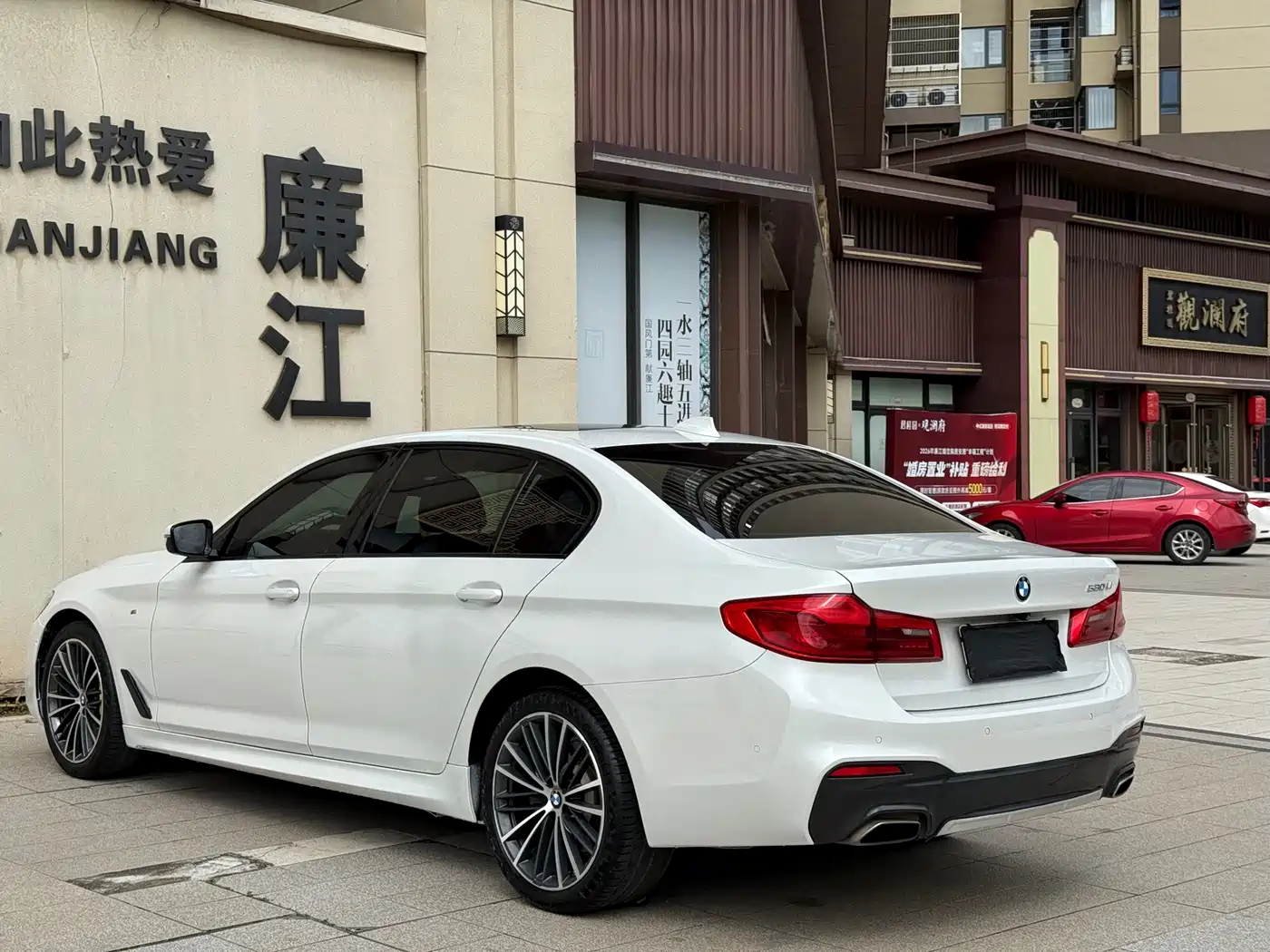 BMW 5 Series 2019 Facelift 530Li Leading M Sport Package фото 11