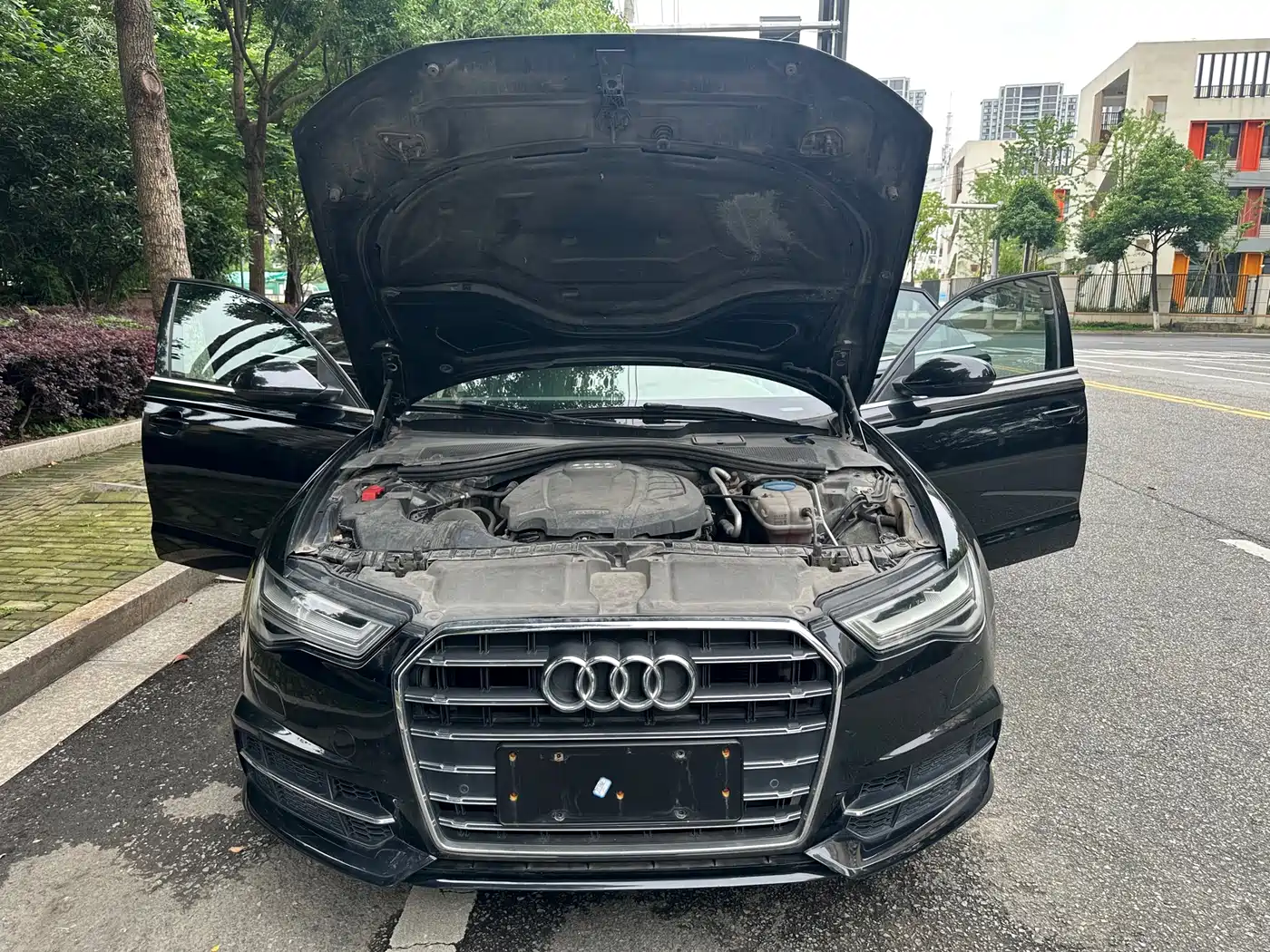 Audi A6L 2018 30th Anniversary 35 TFSI Fashion фото 9