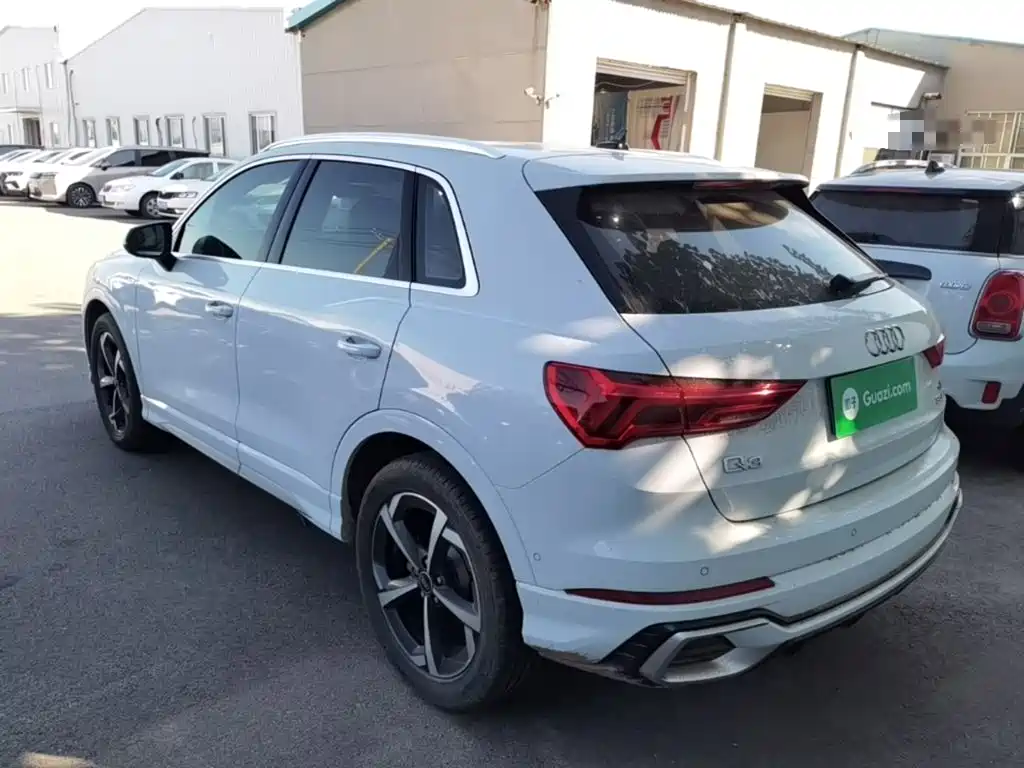 Audi Q3 2025 2025 quattro 45th Anniversary Edition 35TFSI Fashion Dynamic