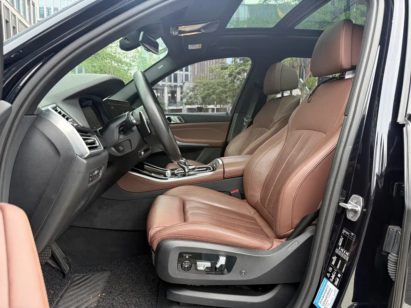BMW X5 (Import) 2019 xDrive40i Exclusive M Sport Package фото 6