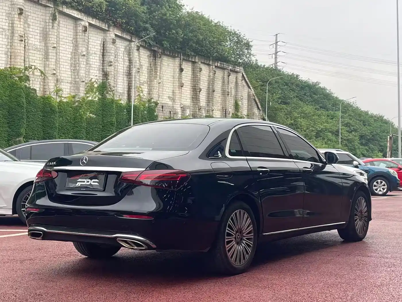 Mercedes-Benz E-Class 2022 E 300 L Luxury фото 13