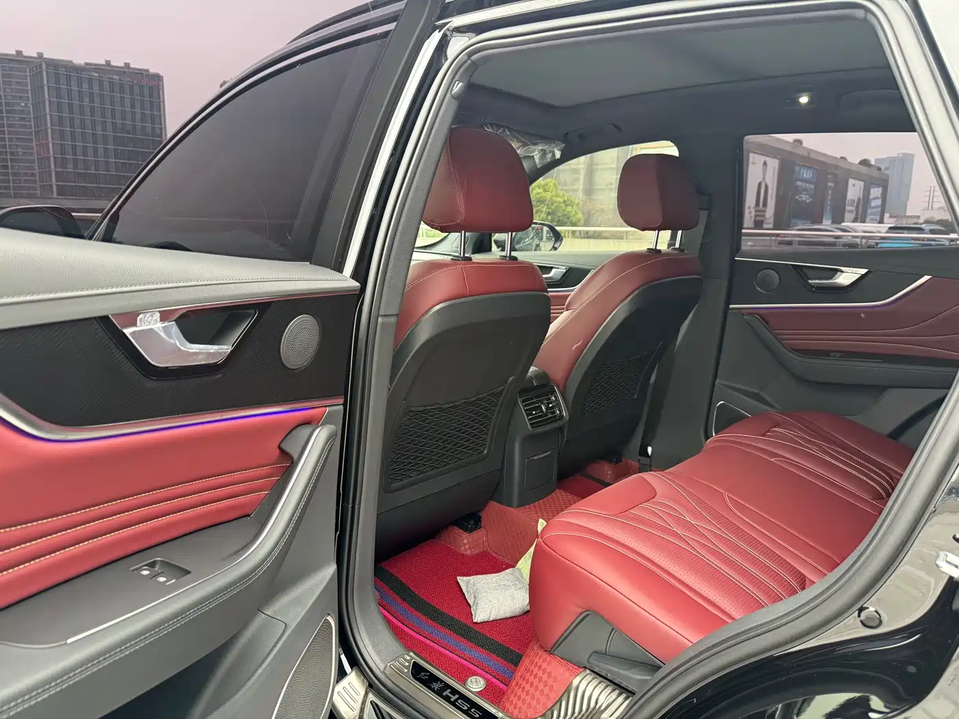 Hongqi HS5 2026 2.0T 2WD Mystic Shadow Edition фото 10