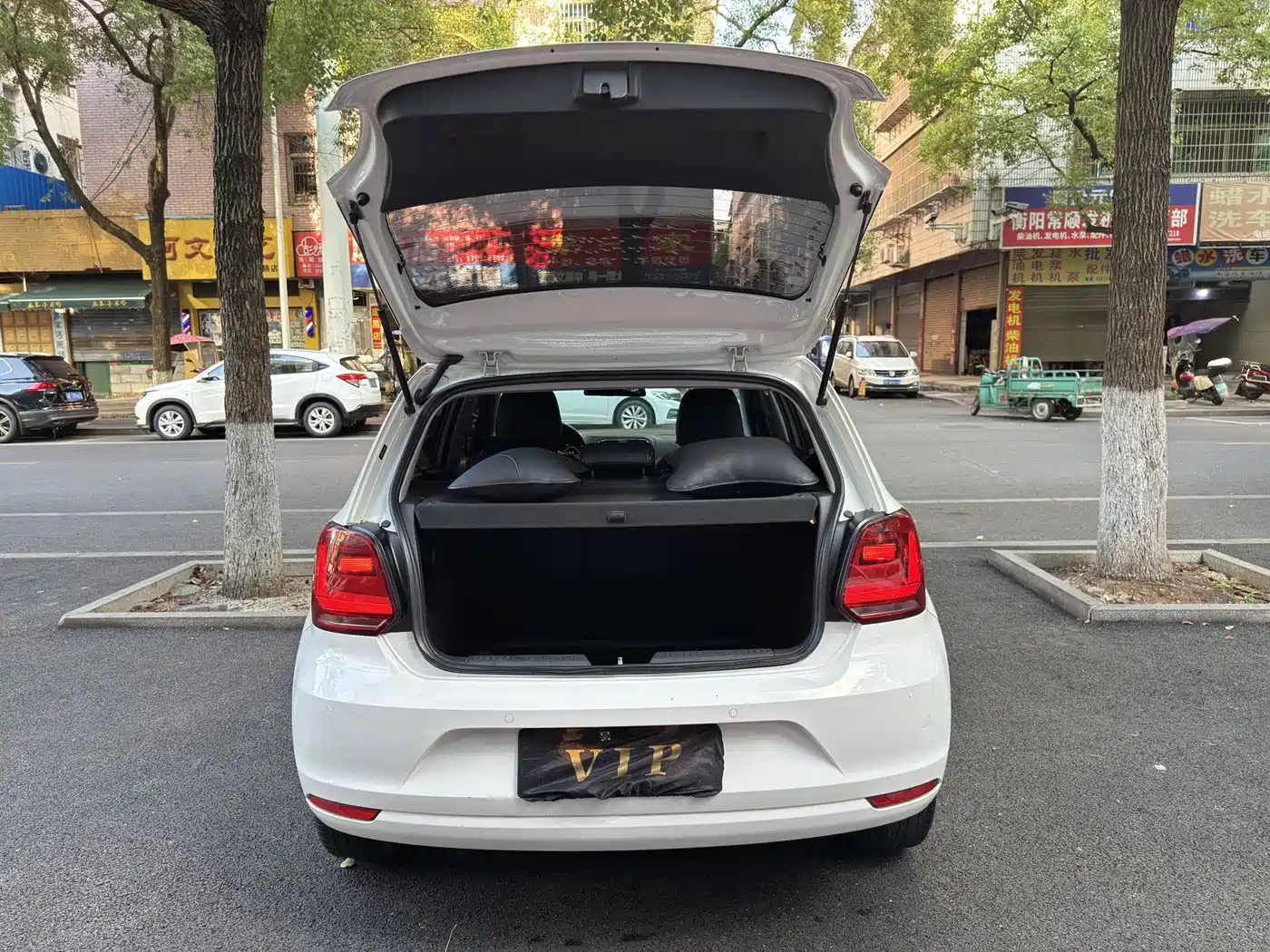 Volkswagen Polo 2016 1.6L Automatic Comfort фото 8