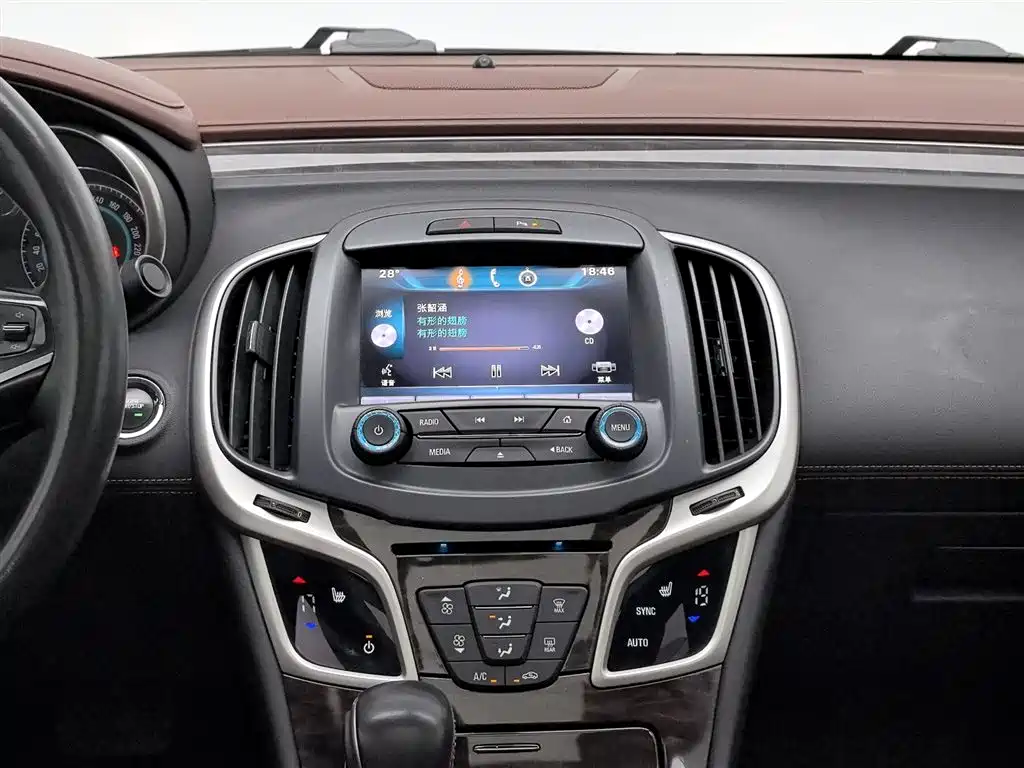 Buick LaCrosse 2013 2.4L SIDI Elite Comfort фото 12