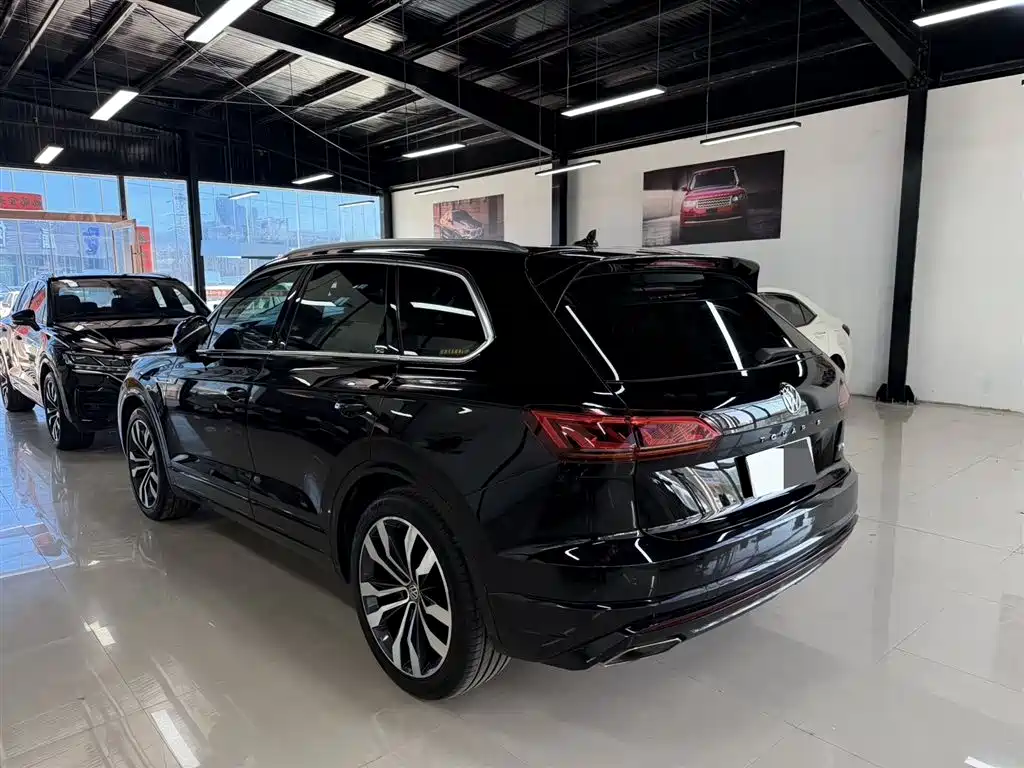 Volkswagen Touareg 2019 3.0TSI Sharp Wisdom Edition China V фото 4
