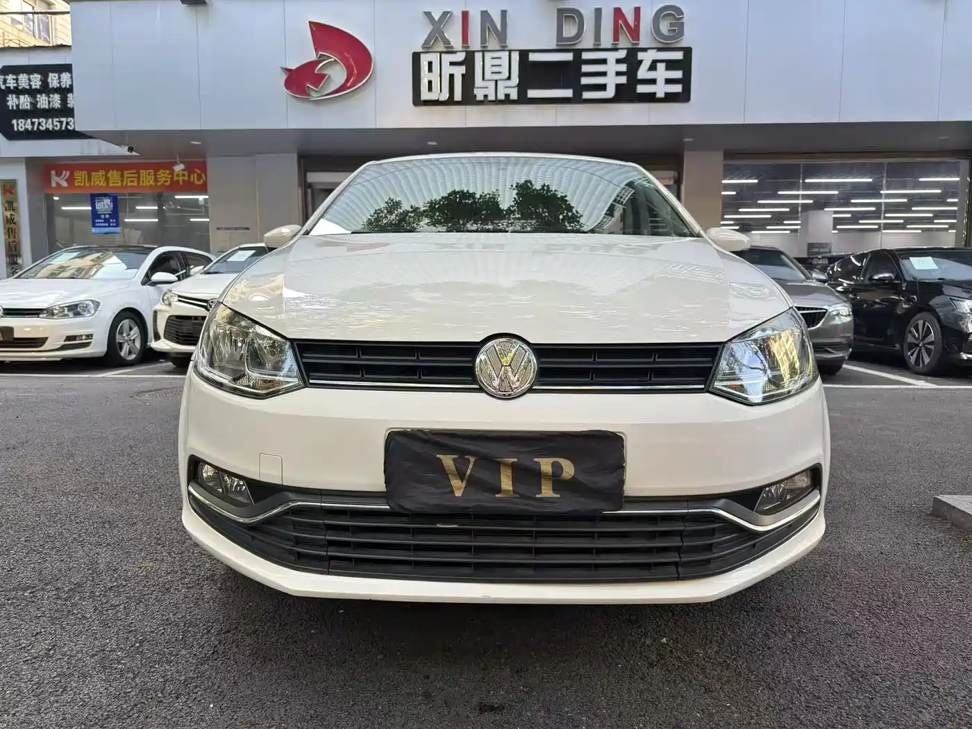 Volkswagen Polo 2016 1.6L Automatic Comfort фото 2