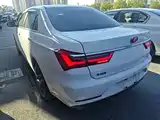 Photo 5 - BYD Qin New Energy