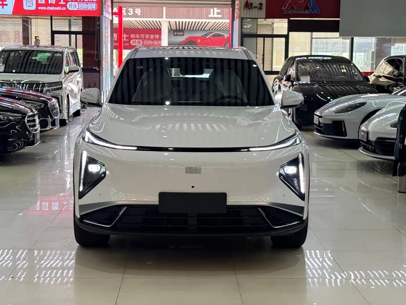 Geely Galaxy Galaxy L7 2025 Model EM-i 115km Long Range Edition фото 2