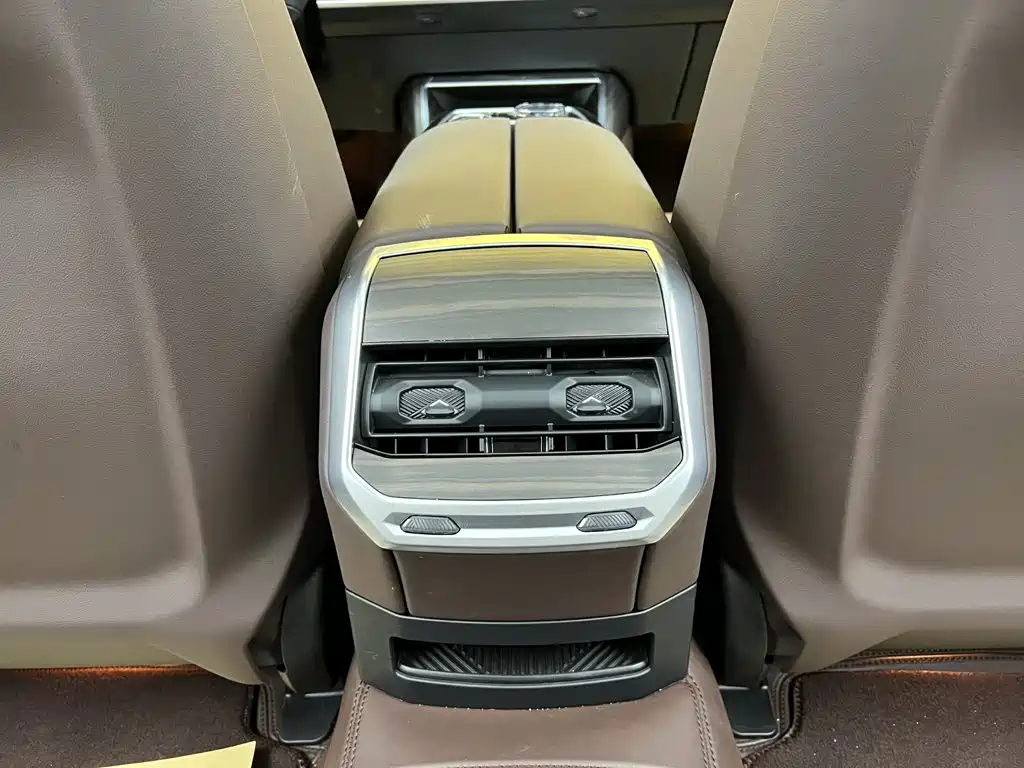 BMW 7 Series 2025 2023 Model 735Li M Sport Package