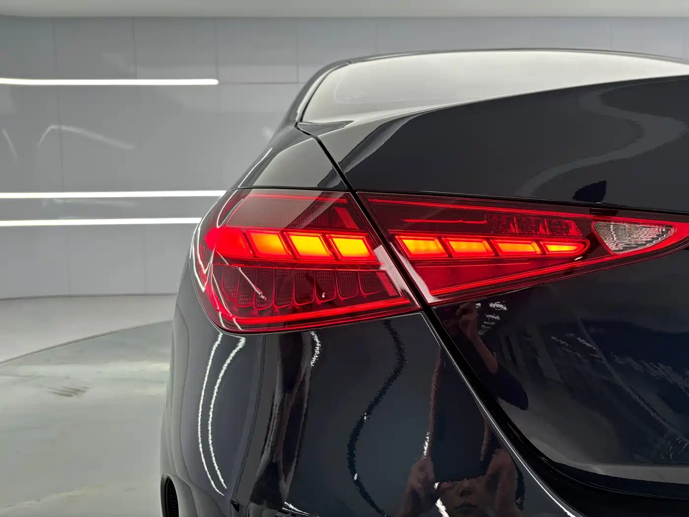 Mercedes-Benz C-Class 2024 C 200 L Sport Edition фото 26