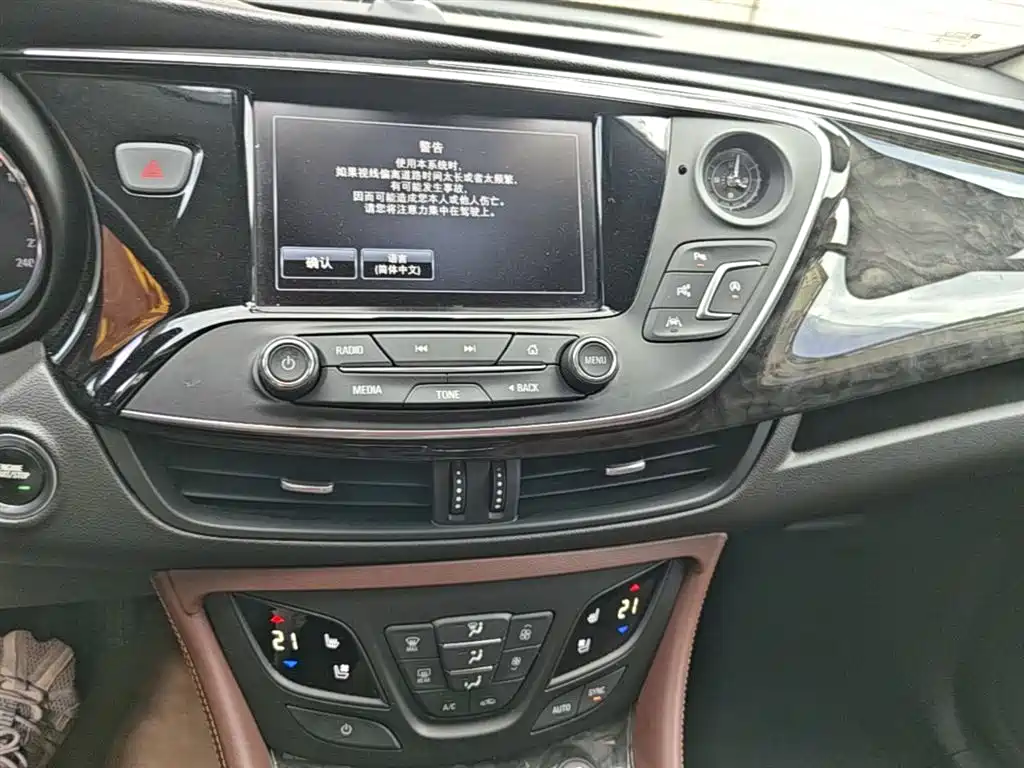Buick Envision Plus 2014 28T 4WD Luxury фото 13