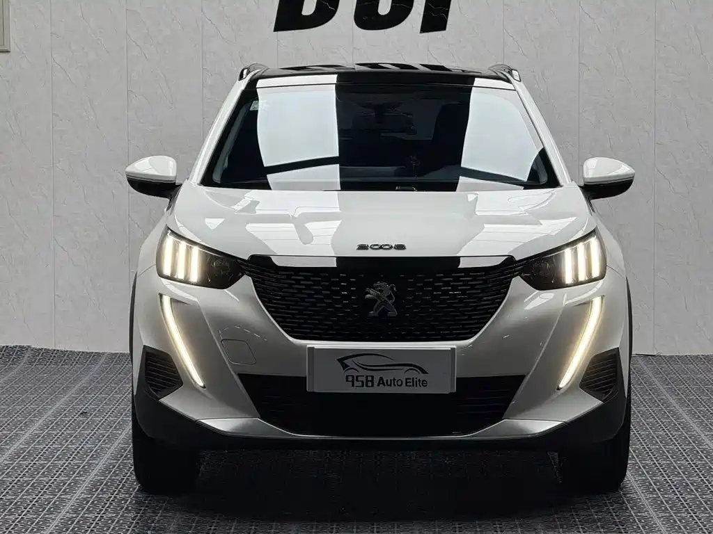 Peugeot 2008 2023 2022 230THP THE ONE