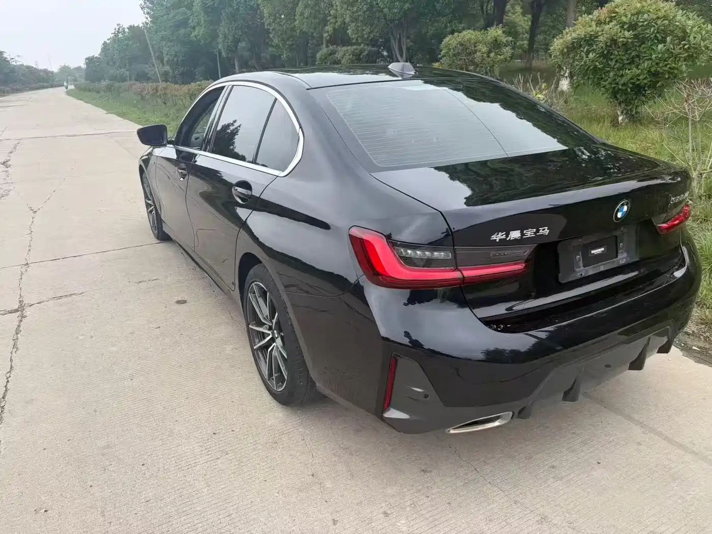 BMW 3 Series 2023 320Li M Sport Package фото 4