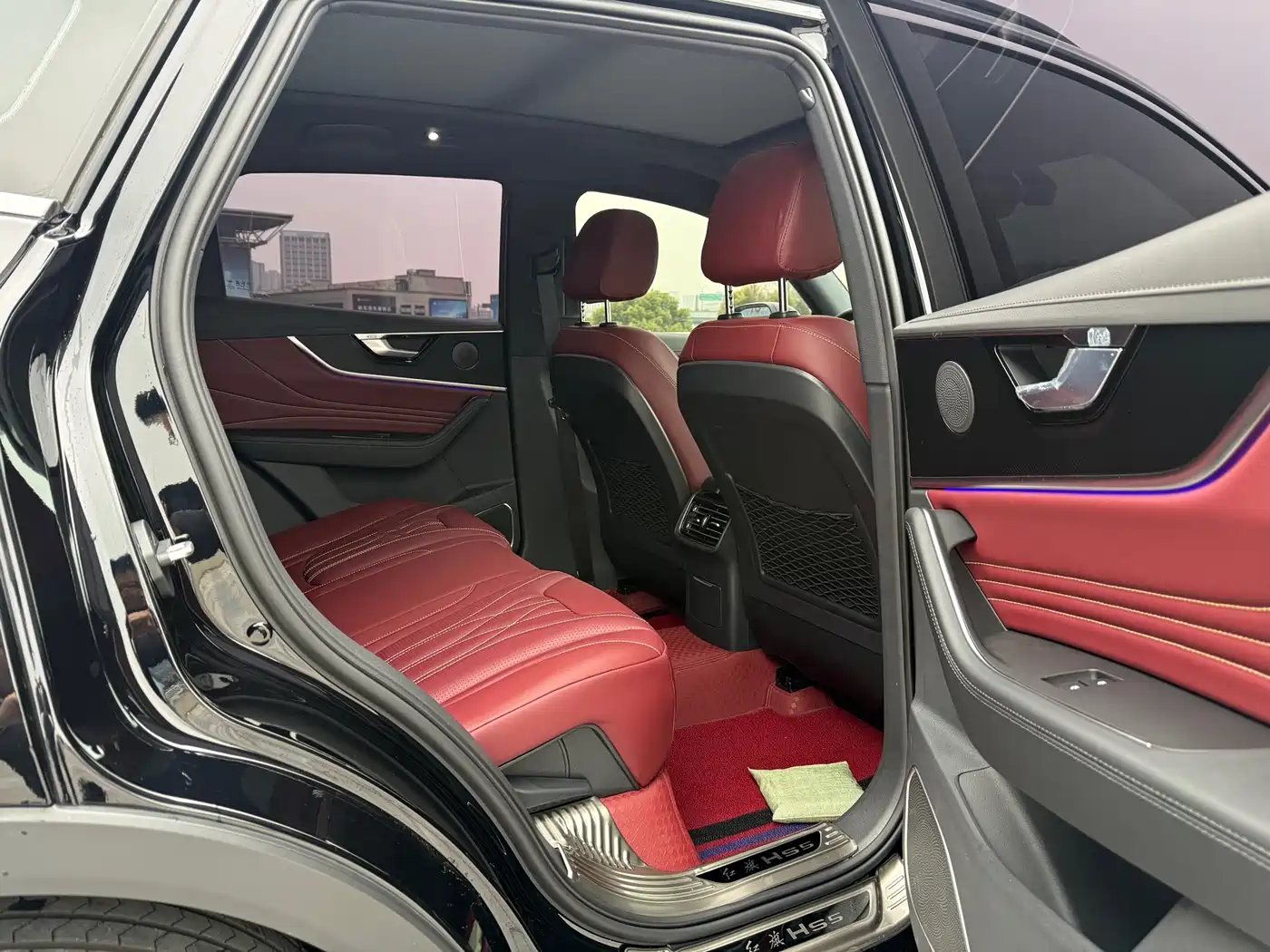 Hongqi HS5 2026 2.0T 2WD Mystic Shadow Edition фото 13