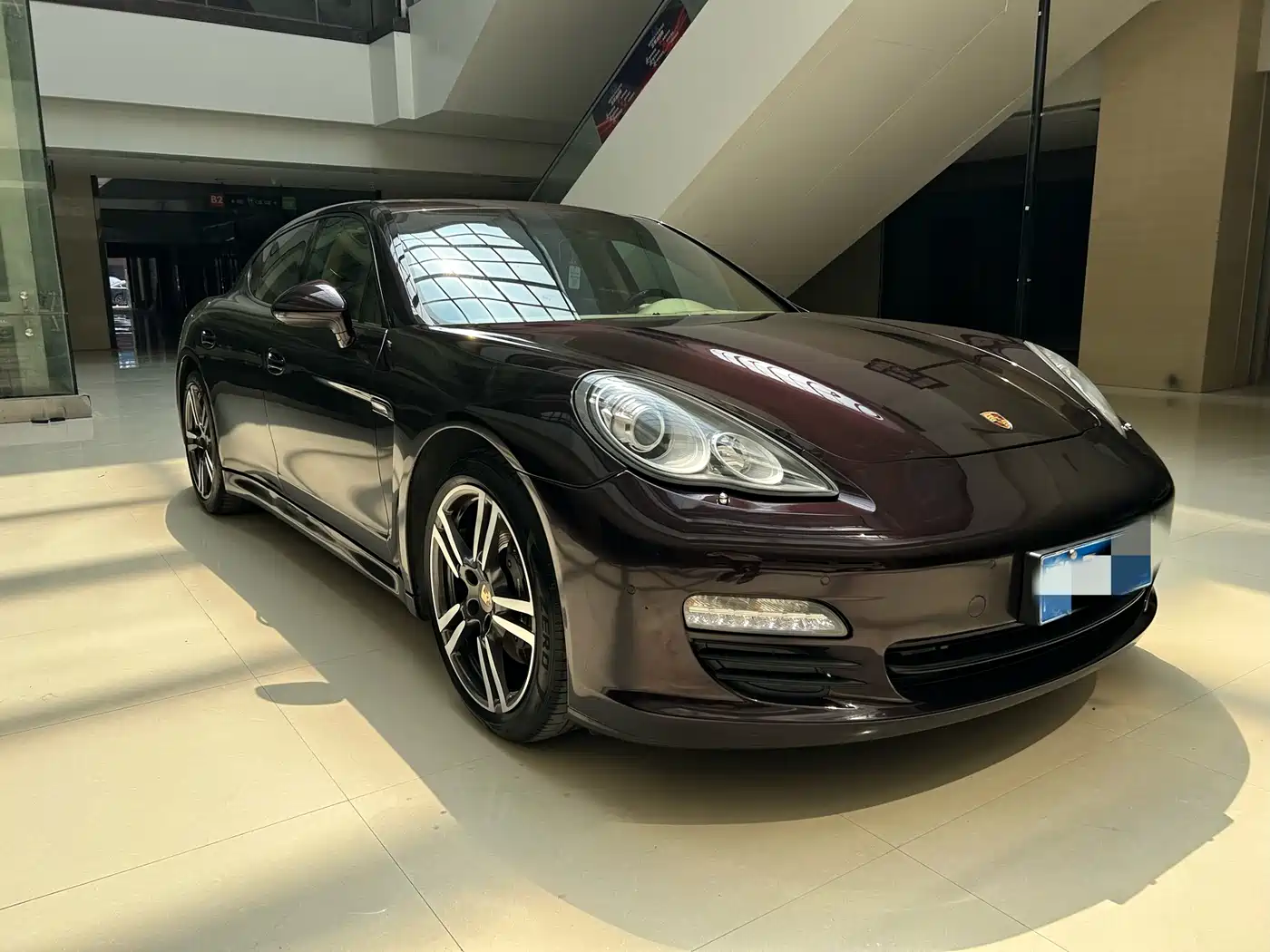Porsche Panamera 2010 Panamera 3.6L фото 3