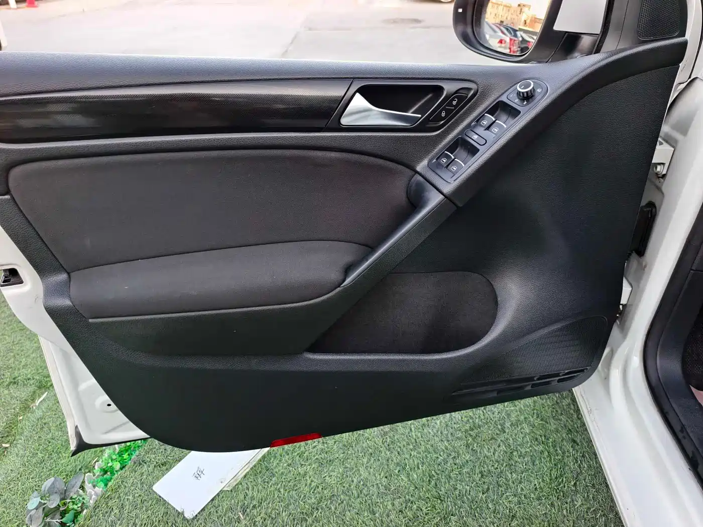 Volkswagen Golf 2014 1.6L Automatic Comfort фото 6