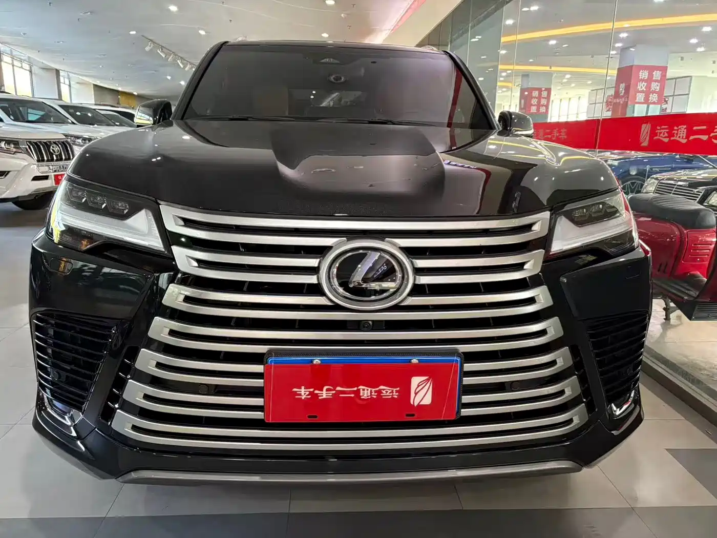 Lexus LX 2025 700h Boundary Edition фото 26