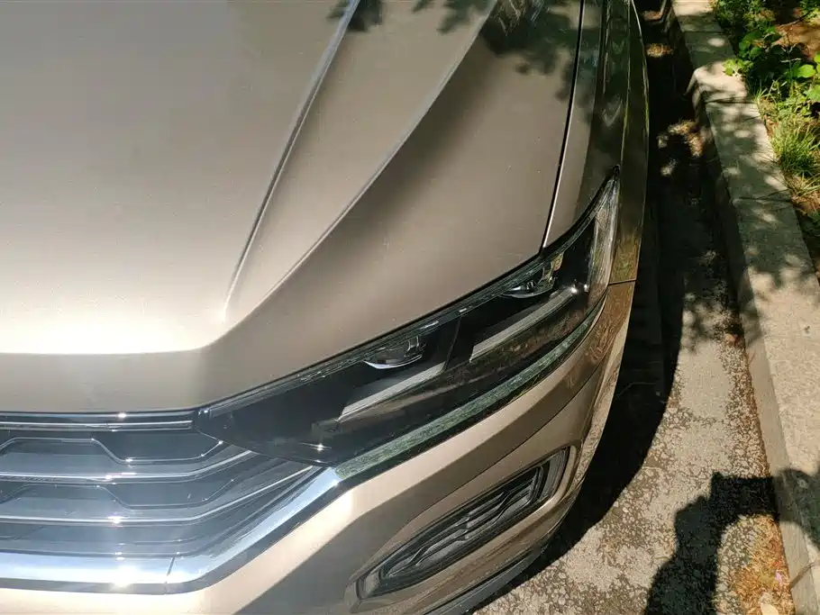 Volkswagen T-ROC 2019 280TSI DSG 2WD Comfort Version China VI фото 5