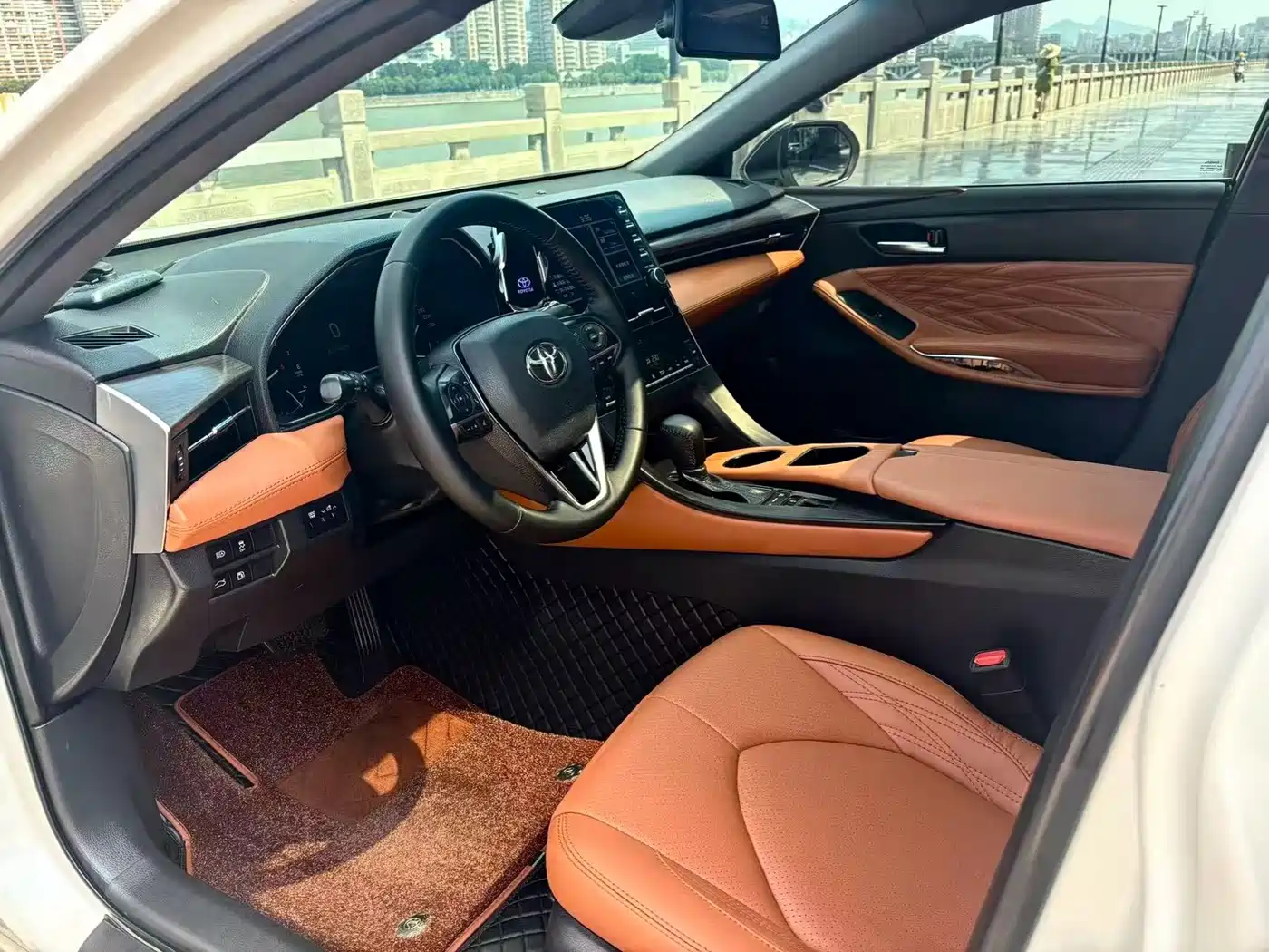 Toyota Avalon 2019 2.5L Progressive Edition China V фото 4