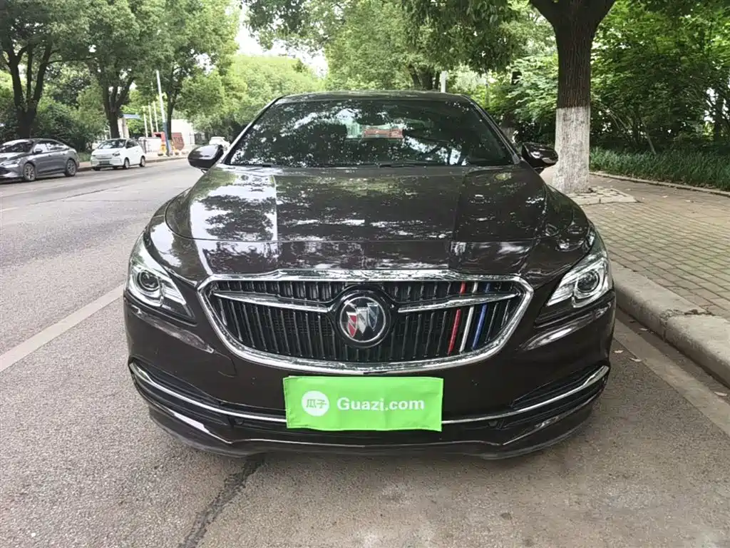 Buick LaCrosse 2016 20T Luxury фото 3