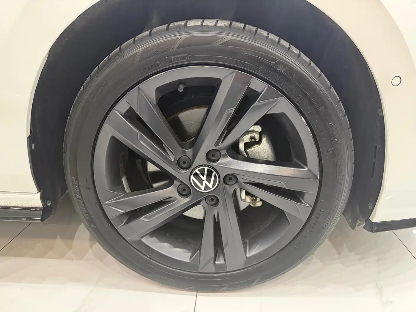 Volkswagen Golf 2023 280TSI DSG R-Line Lite фото 21