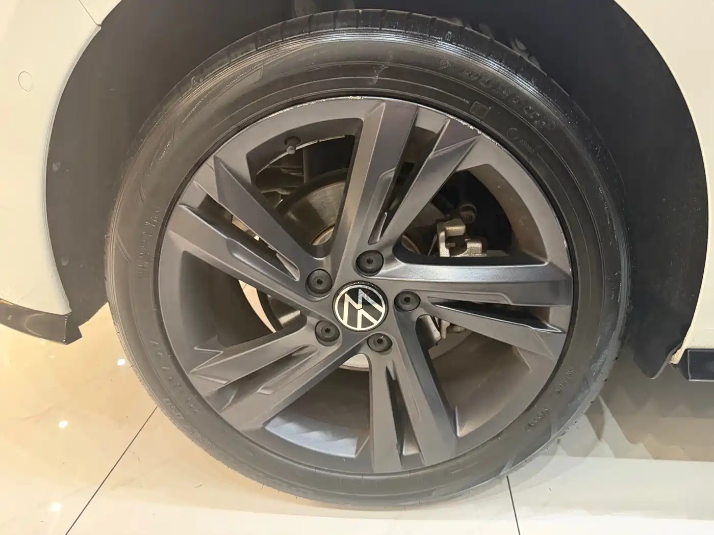 Volkswagen Golf 2023 280TSI DSG R-Line Lite фото 18