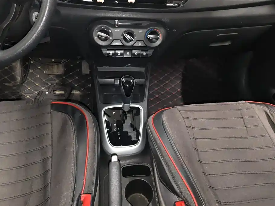 Kia Huan Chi 2020 1.4L Auto Comfort Sunroof Version фото 16