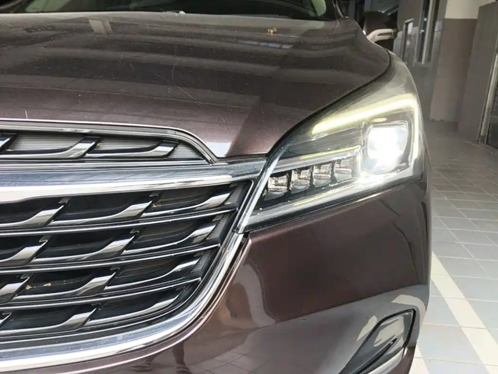 Фото 24 - Buick Envision Plus