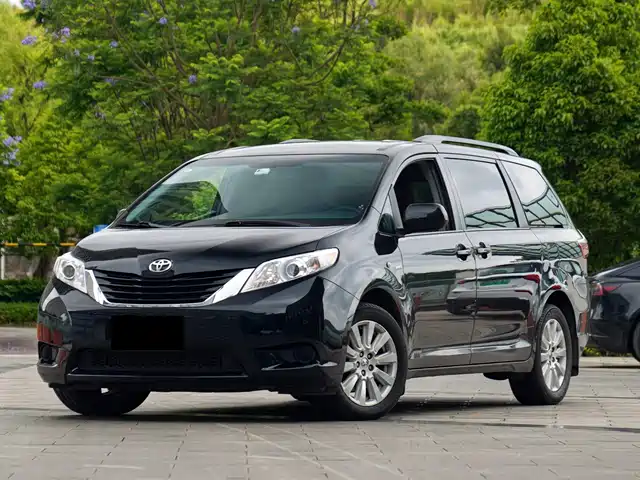 Toyota Toyota Sienna 2015 3.5L 4WD L