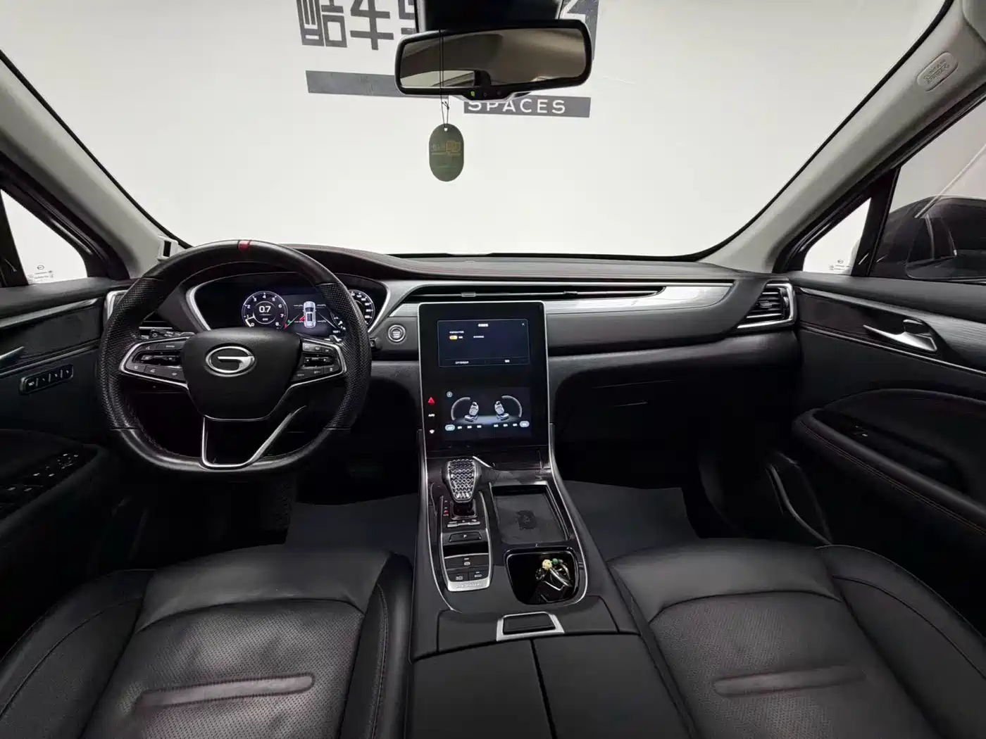 GAC Trumpchi Trumpchi GS4 PLUS 2021 390T Automatic Stellar Edition фото 14