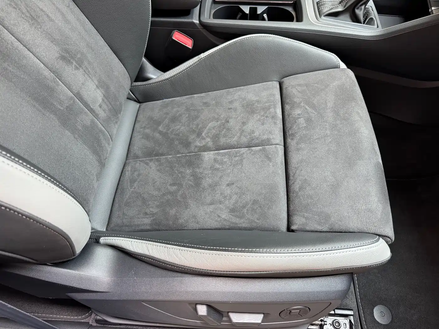 Audi Q3 2023 35 TFSI Progressive Dynamic (1.4T) фото 16