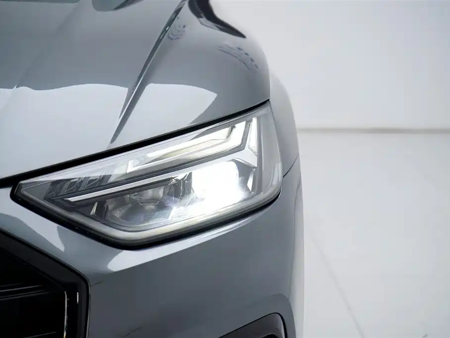Audi Q5L 2022 40T Luxury Dynamic фото 17